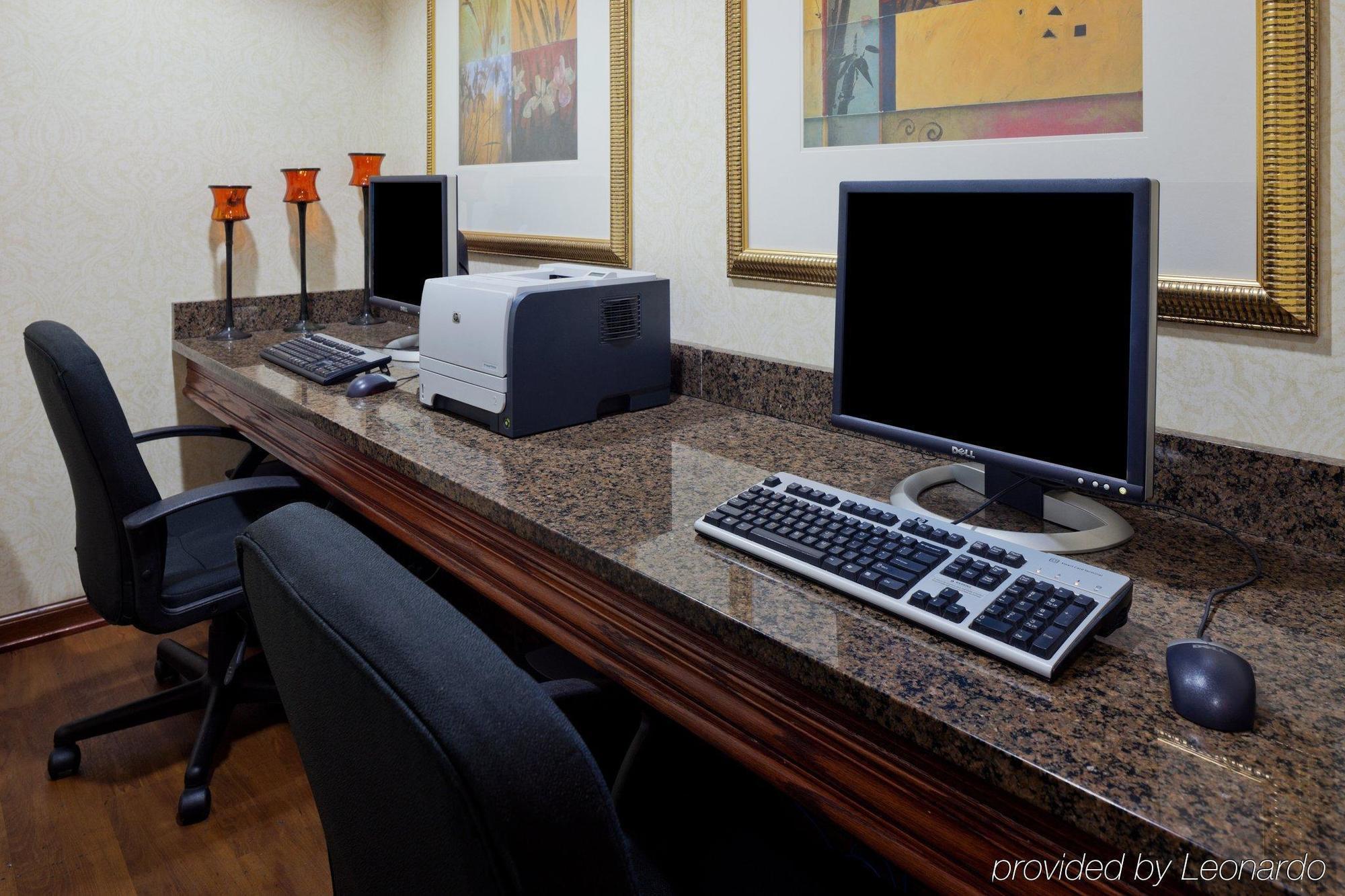 Country Inn & Suites By Radisson, Madison, Al Negócio foto